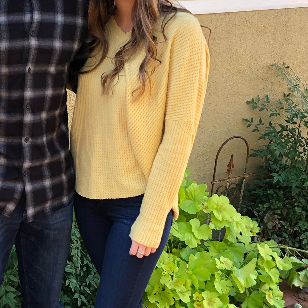 Lulus basic waffle sweater - Picture 3 of 3